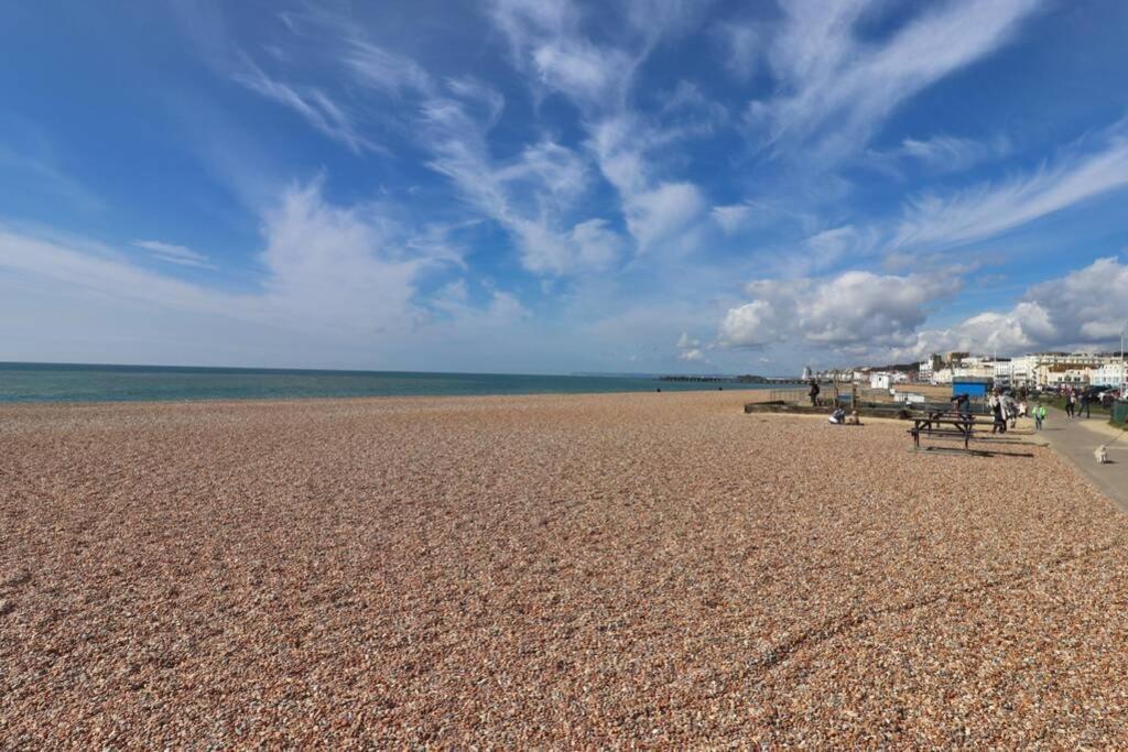 Master Accommodation Suite 11 Sea View Hastings Exterior foto
